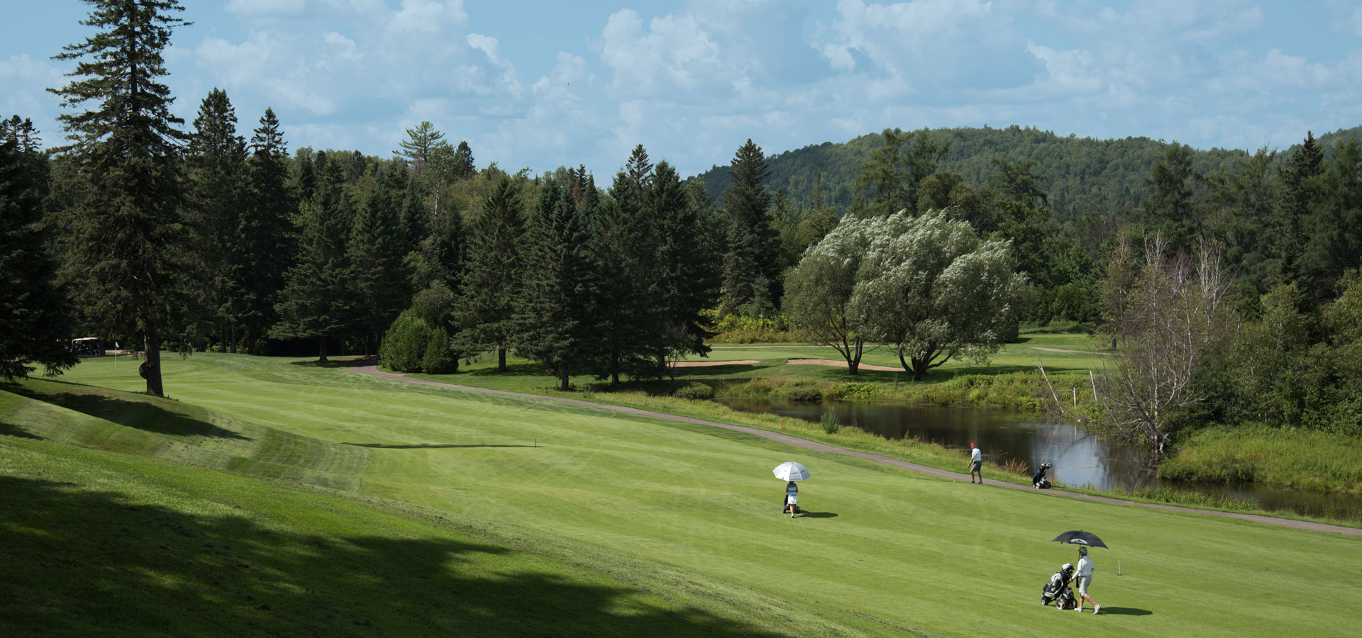 Golf Laurentides, Club de Golf SemiPrivé Club de Golf ValMorin
